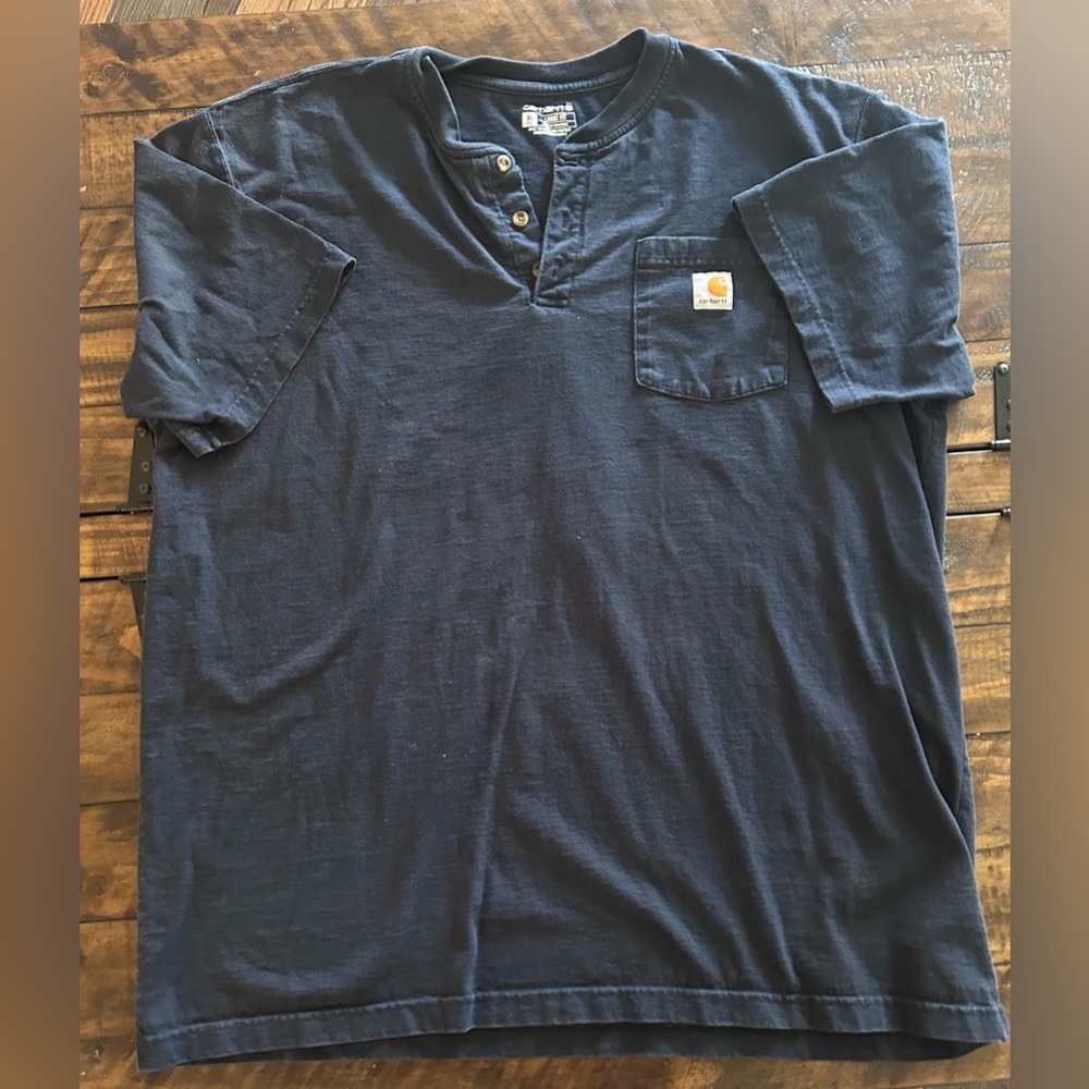 Carhartt Men’s Navy Short-Sleeve Henley with Pocket
